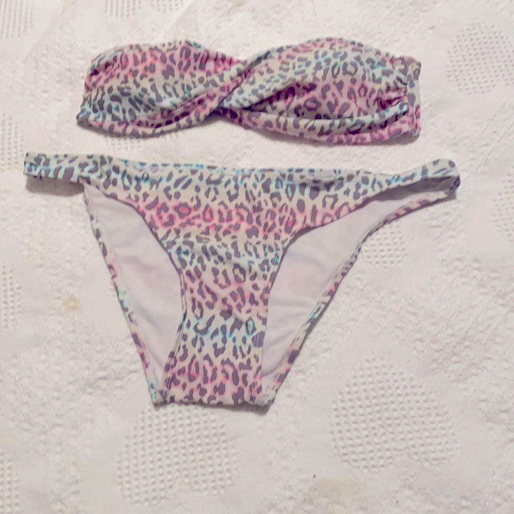 JennyFer Bikini Set Size Large